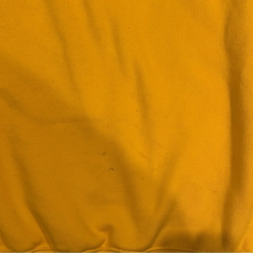 Vintage Nike Crewneck Sweatshirt Size XL Yellow Embroidered Swoosh‎